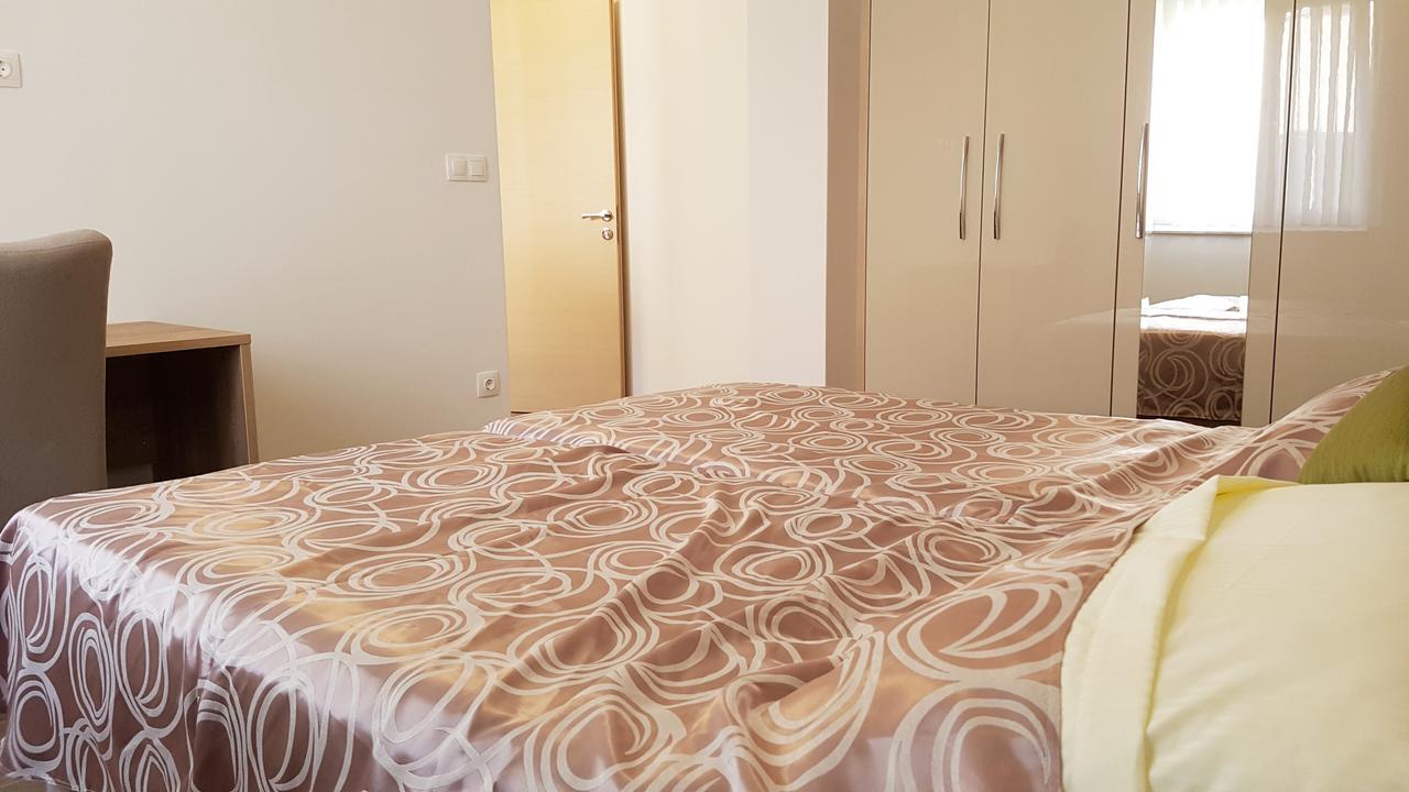Villas Simag Banjole Buitenkant foto