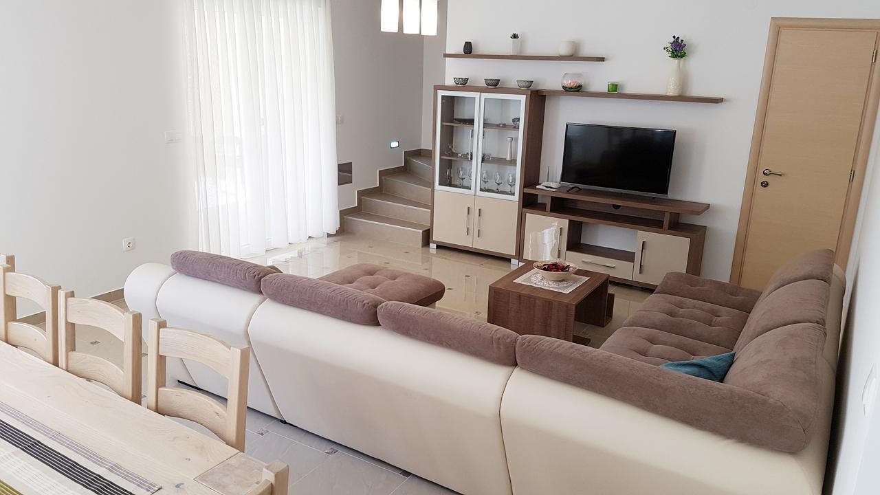 Villas Simag Banjole Buitenkant foto