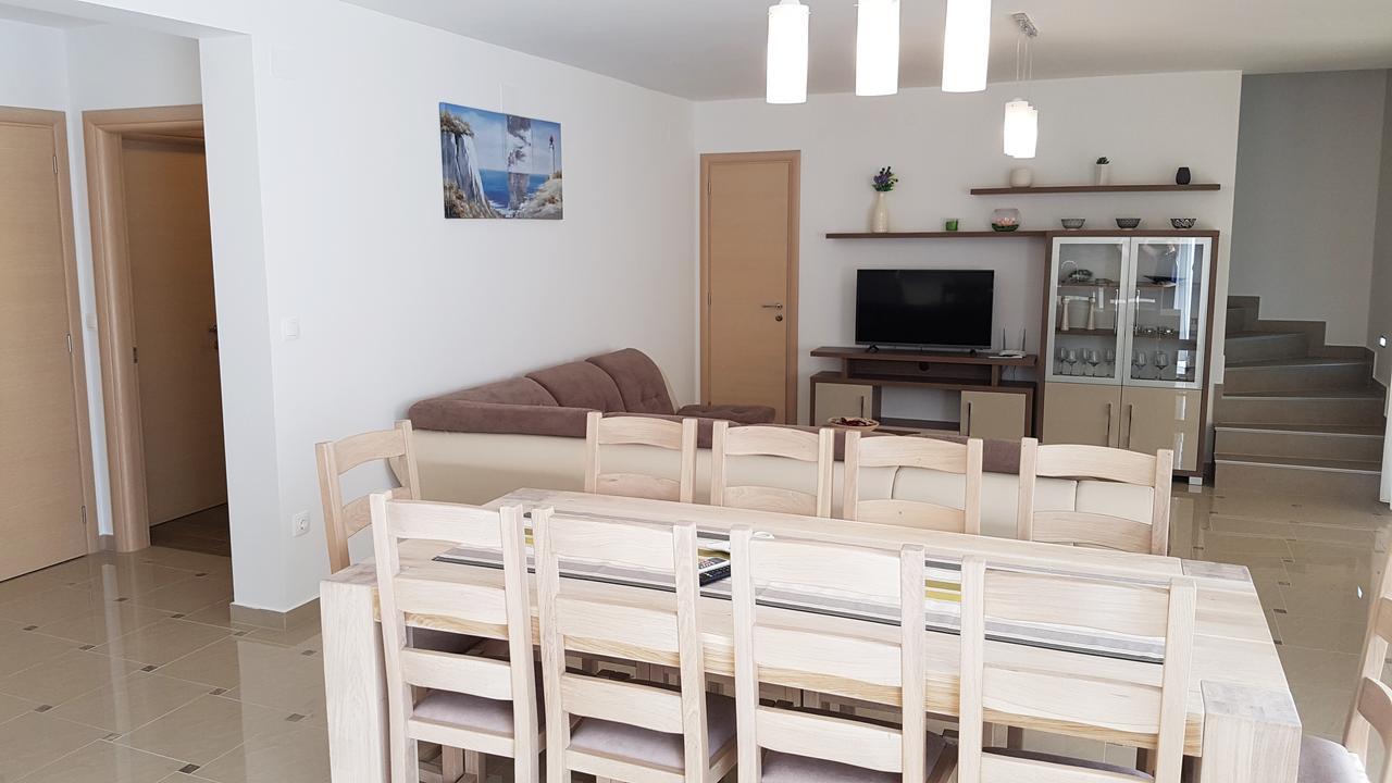 Villas Simag Banjole Buitenkant foto