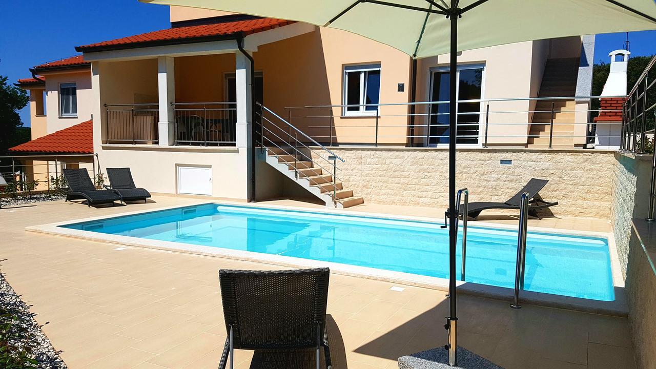 Villas Simag Banjole Buitenkant foto