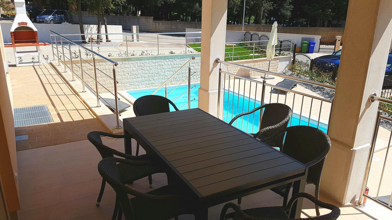 Villas Simag Banjole Buitenkant foto